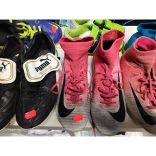 Käytetyt Jalkapallokengät